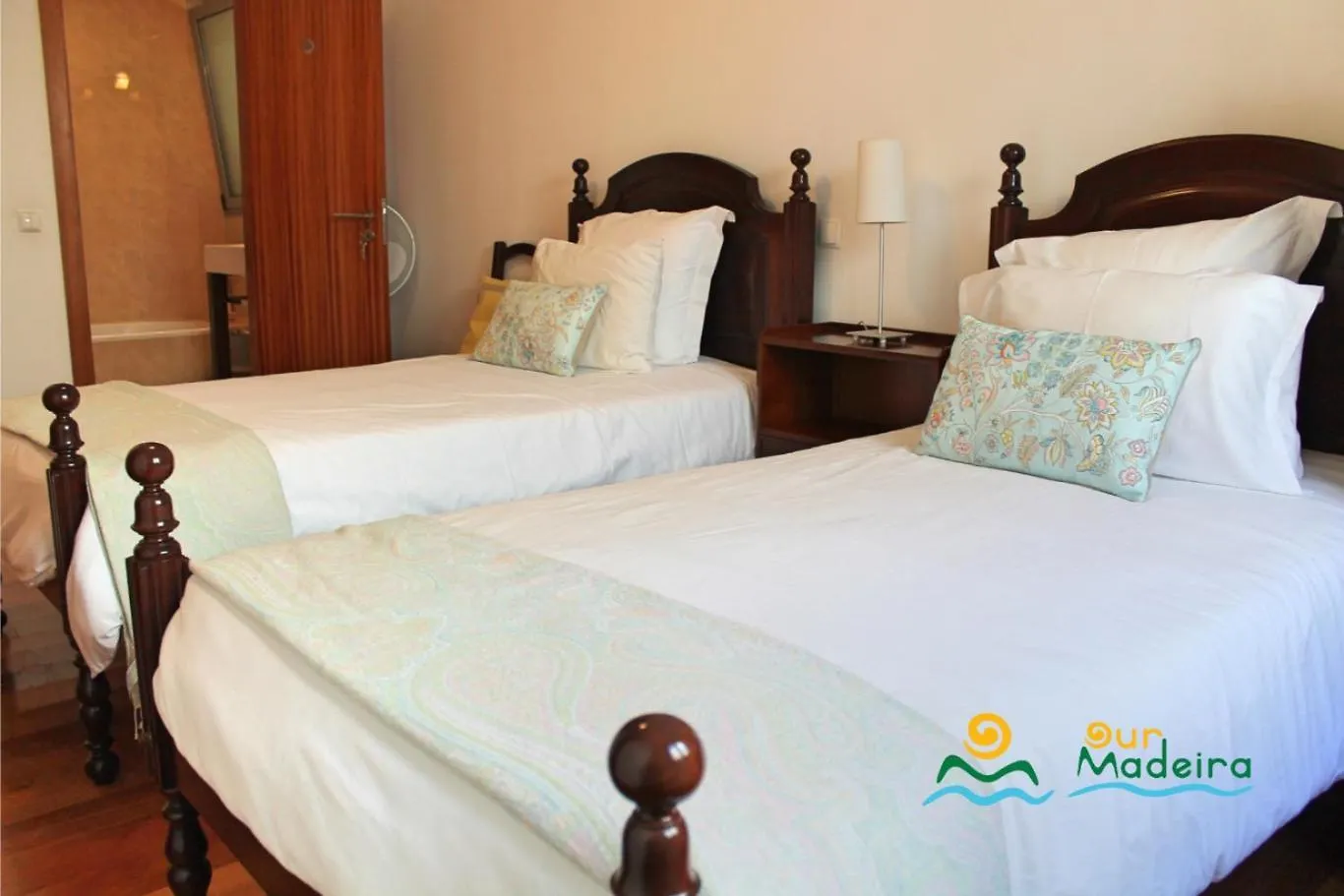 Ourmadeira - Villa Sol E Mar, Spacious Caniço