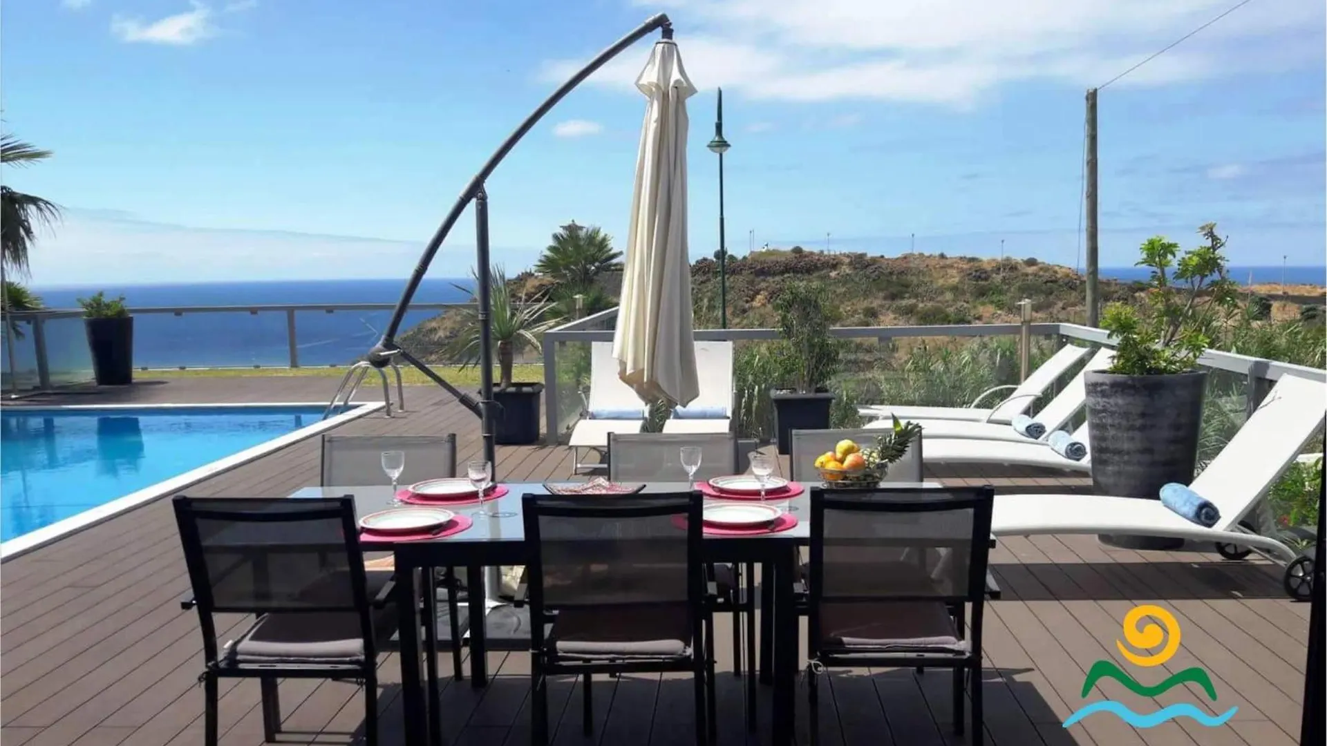 Ourmadeira - Villa Sol E Mar, Spacious Caniço