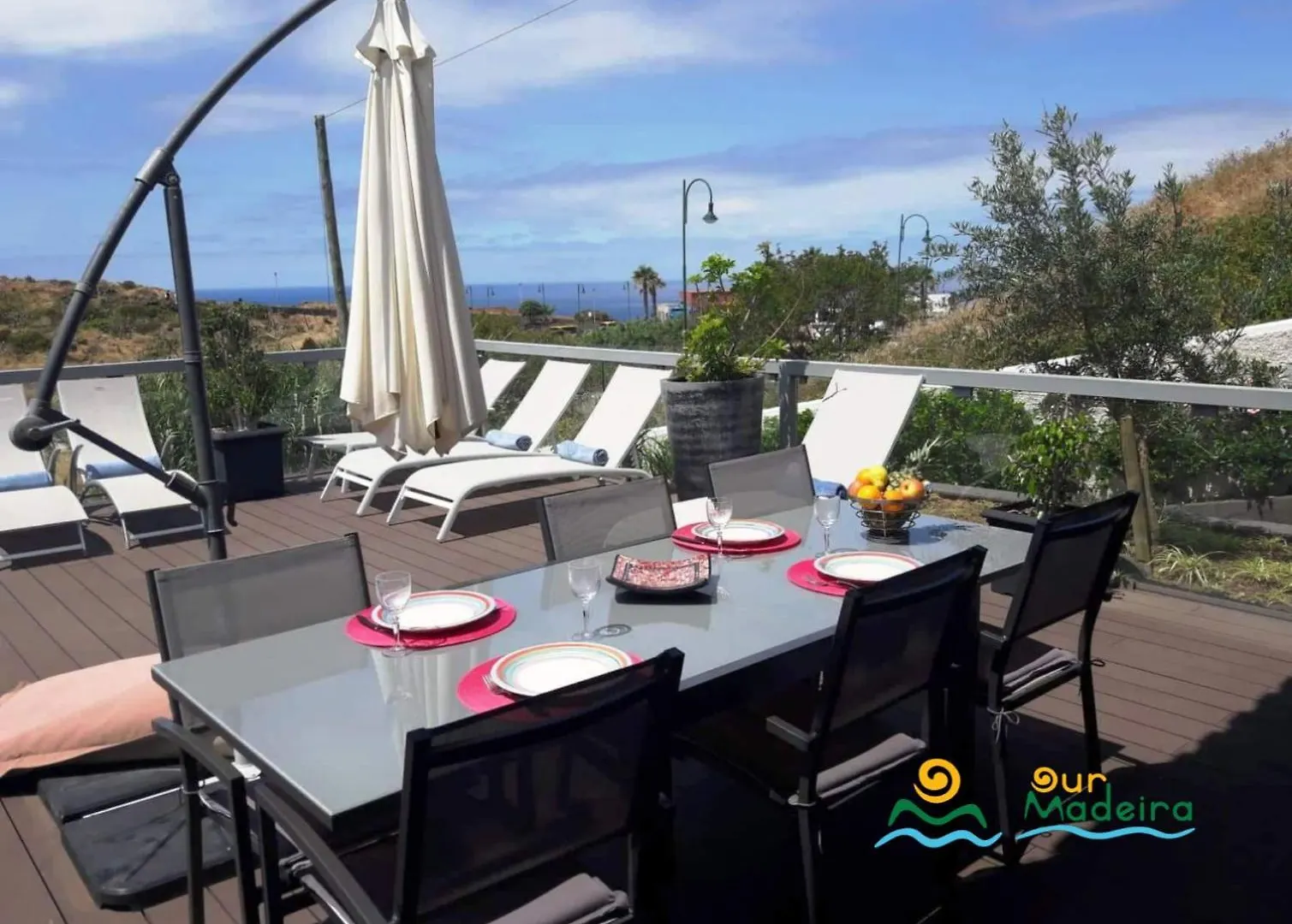 Ourmadeira - Villa Sol E Mar, Spacious Caniço Portugal